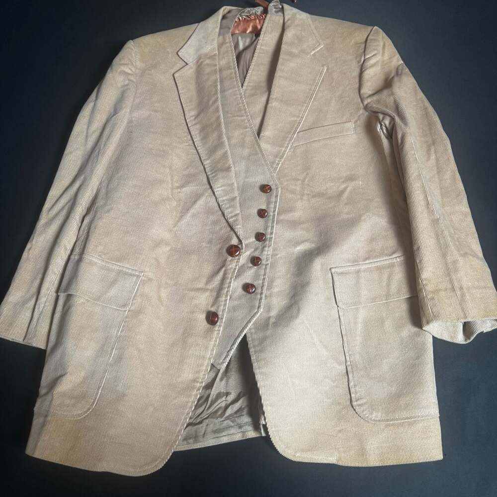 Vintage Levi's Menswear Corduroy Blazer and Vest Set 46R Tan with Elbow Patches